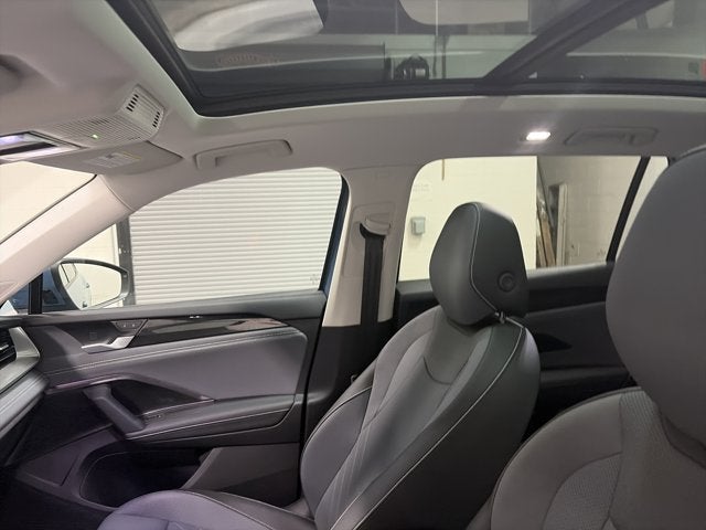 2025 Volkswagen Tiguan SE