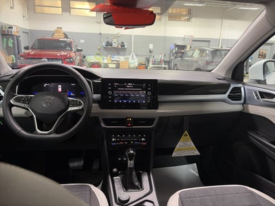 2026 Volkswagen Taos 1.5T SE