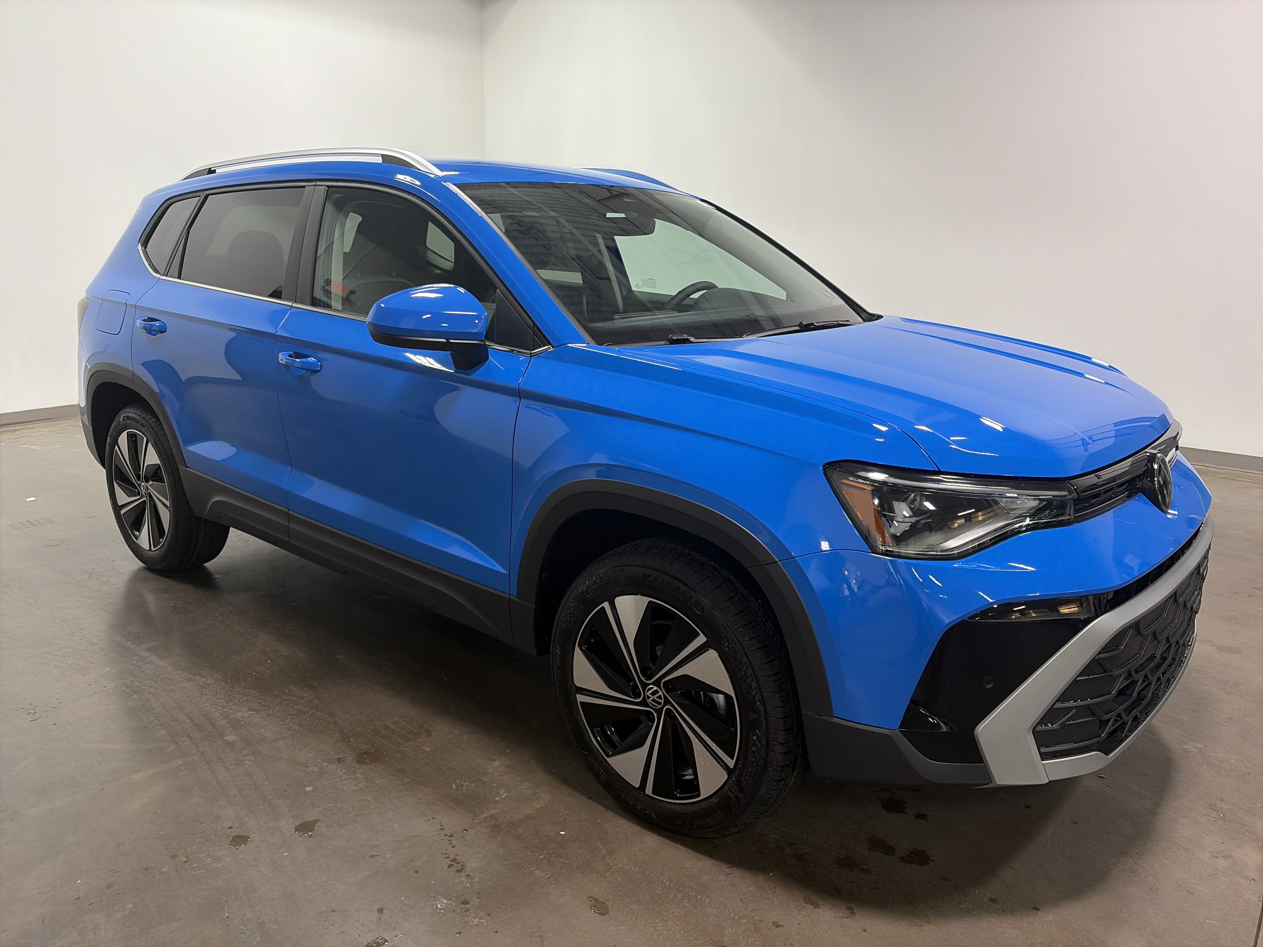 2027 Volkswagen Taos SE