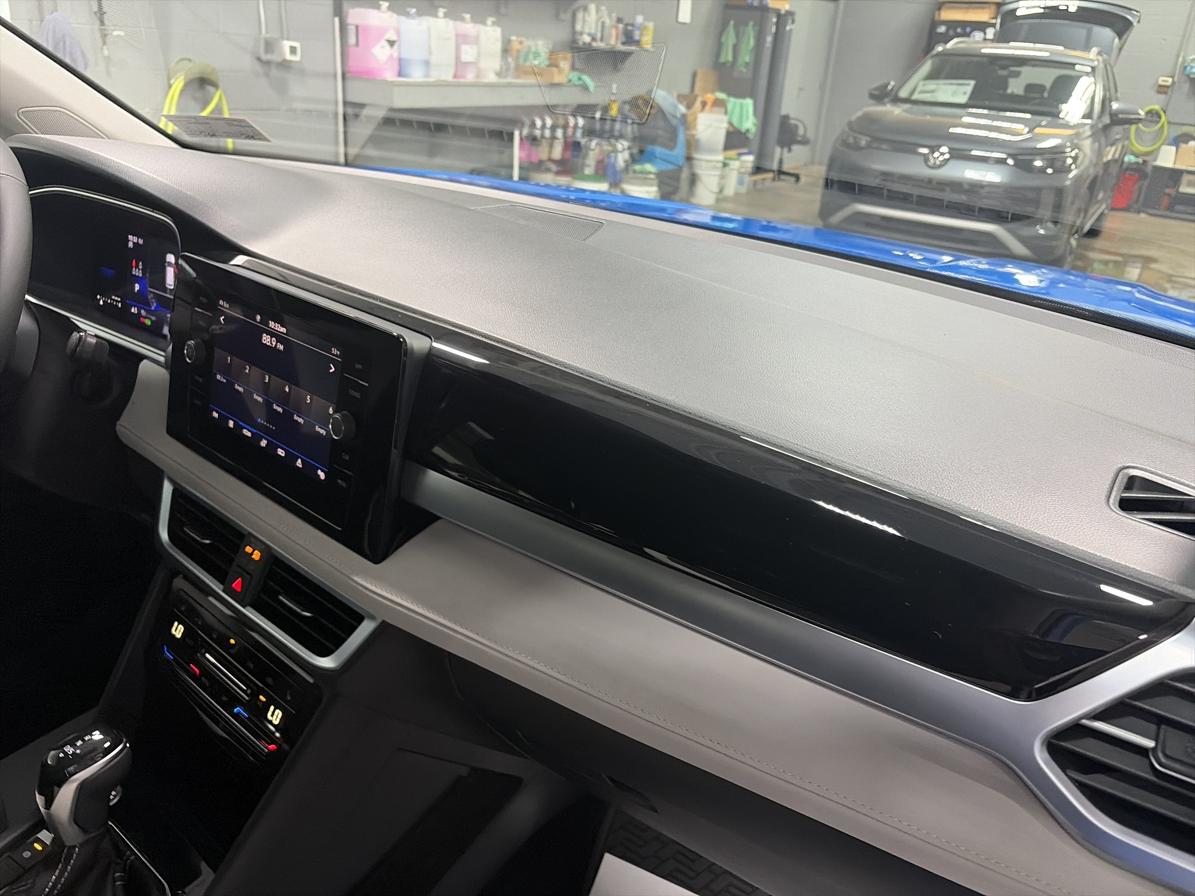 2027 Volkswagen Taos SE