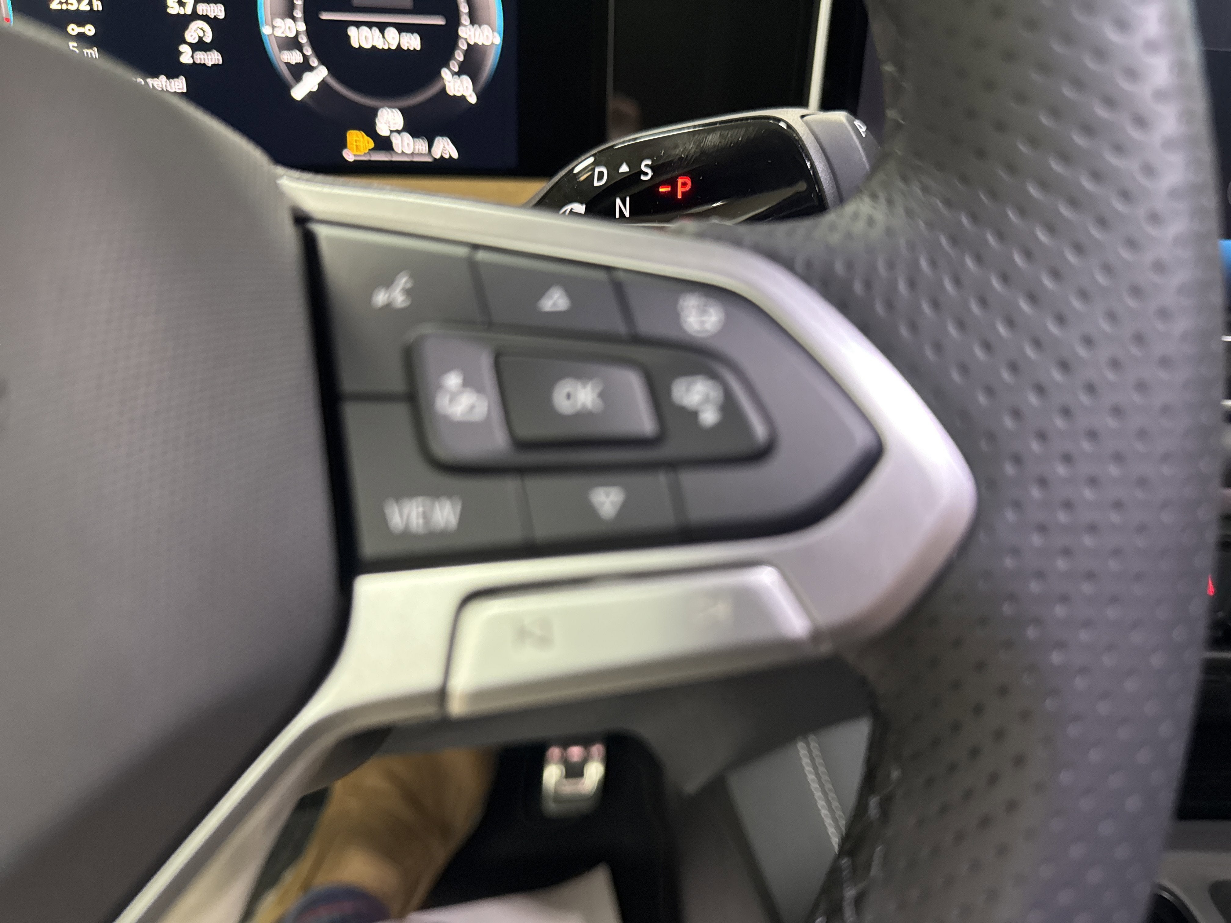 2026 Volkswagen Tiguan SEL R-Line Turbo 4MOTION