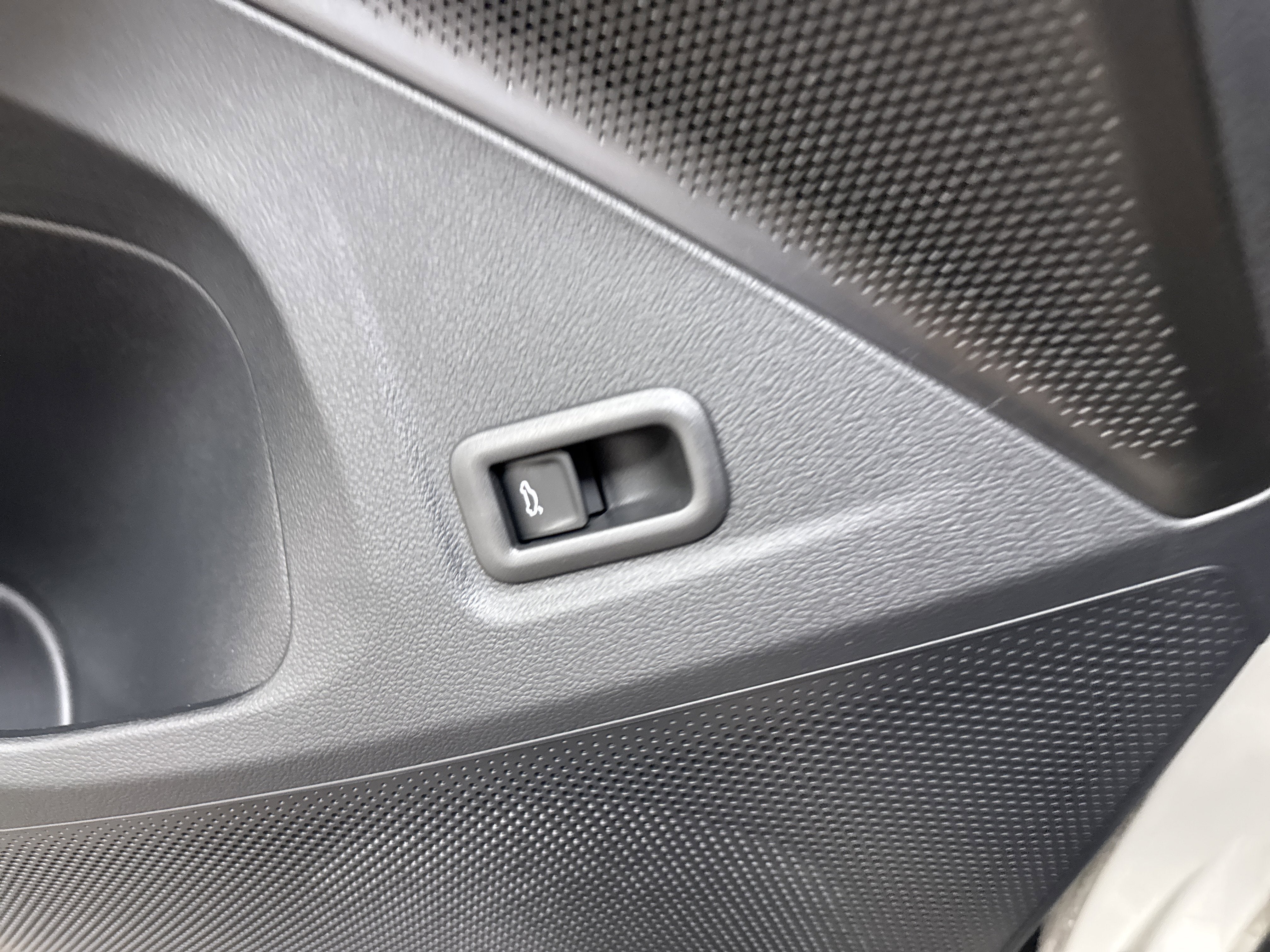 2026 Volkswagen Tiguan SEL R-Line Turbo 4MOTION