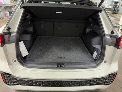 2026 Volkswagen Tiguan 2.0T SEL R-Line Turbo