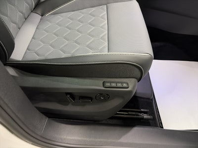 2026 Volkswagen Tiguan 2.0T SEL R-Line Turbo