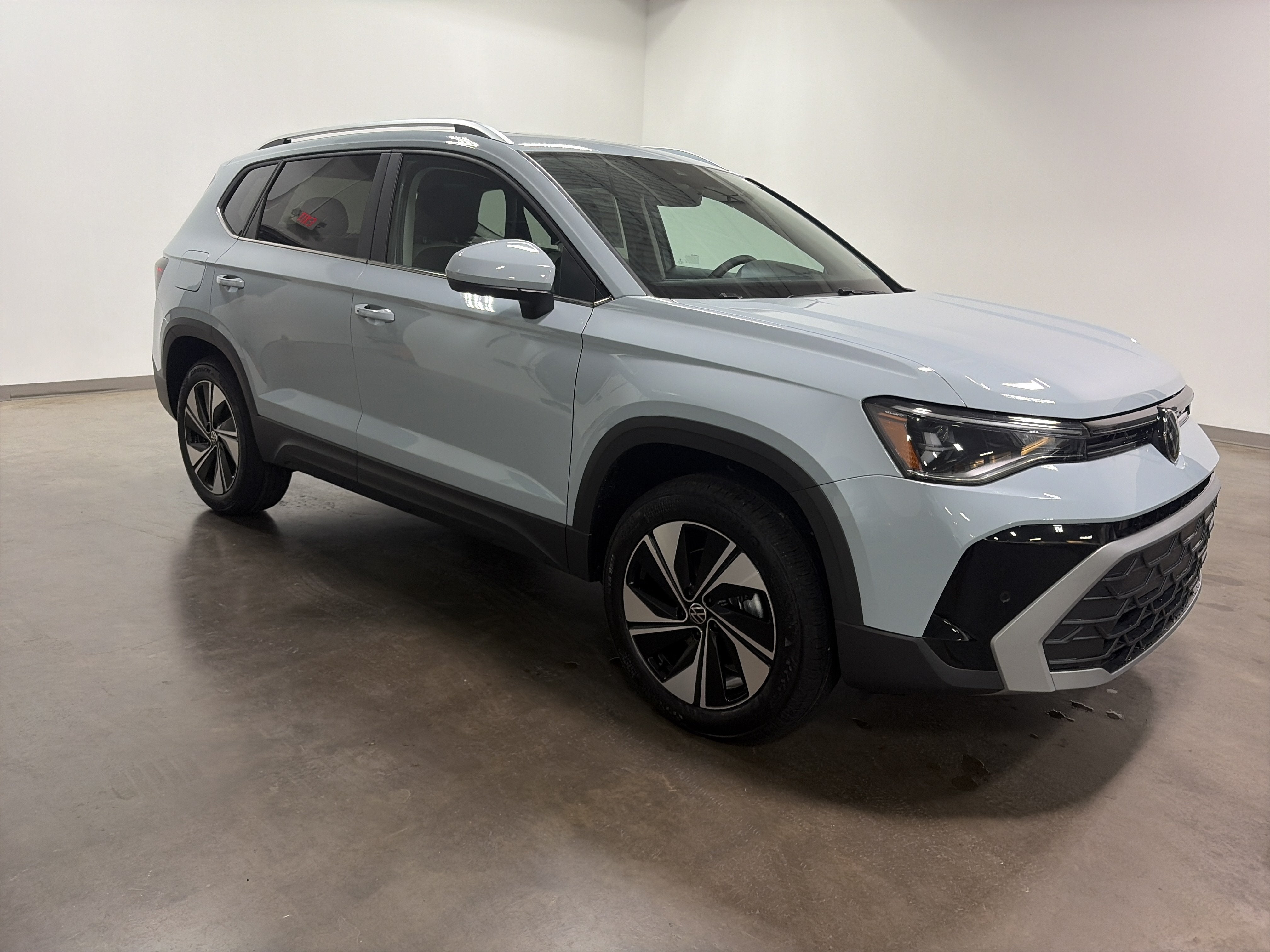 2027 Volkswagen Taos SE