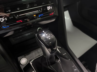 2027 Volkswagen Taos SE