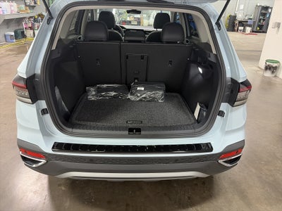 2027 Volkswagen Taos SE