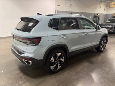 2027 Volkswagen Taos SE