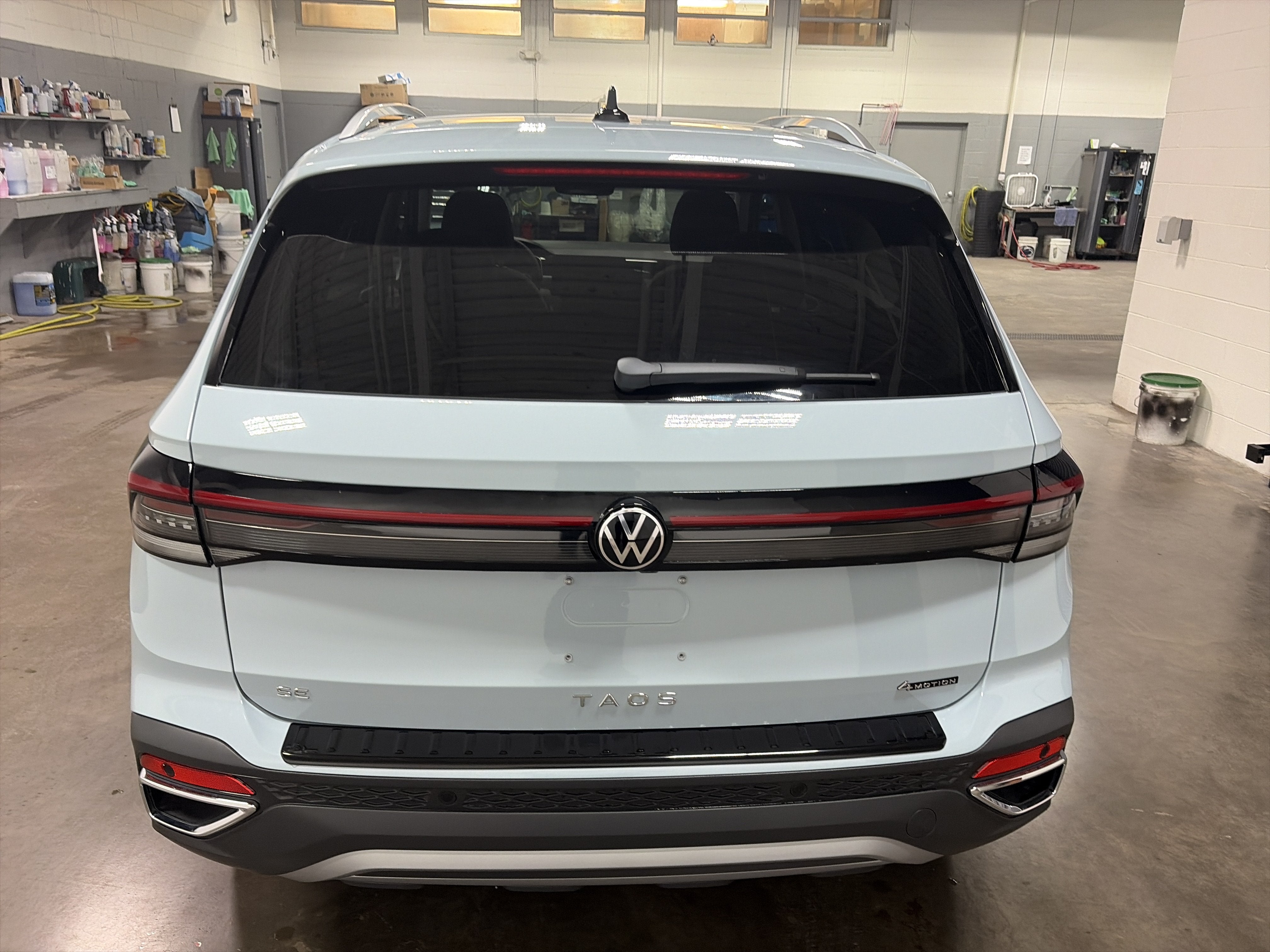 2027 Volkswagen Taos SE