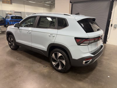 2027 Volkswagen Taos SE