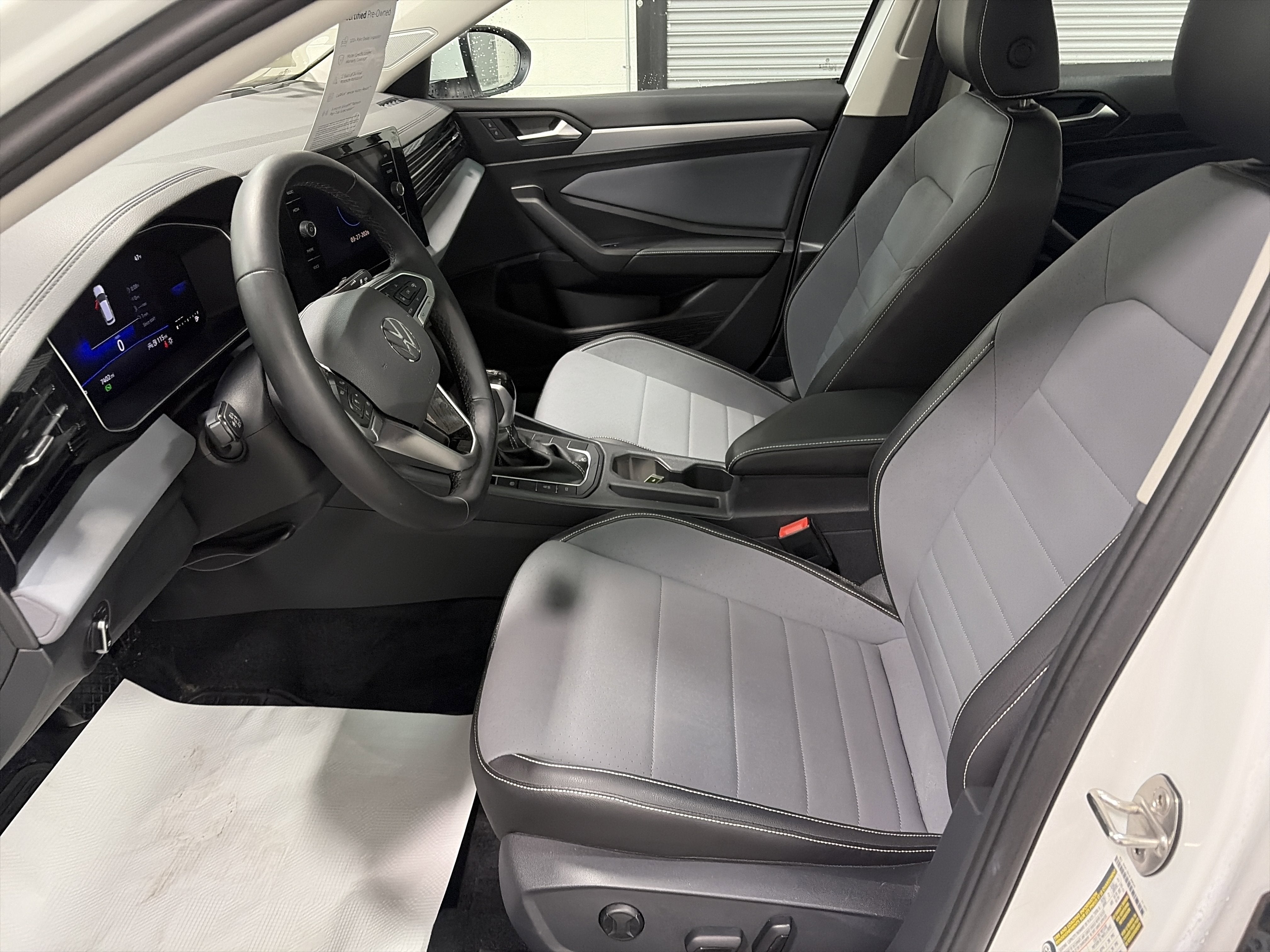2025 Volkswagen Jetta SE