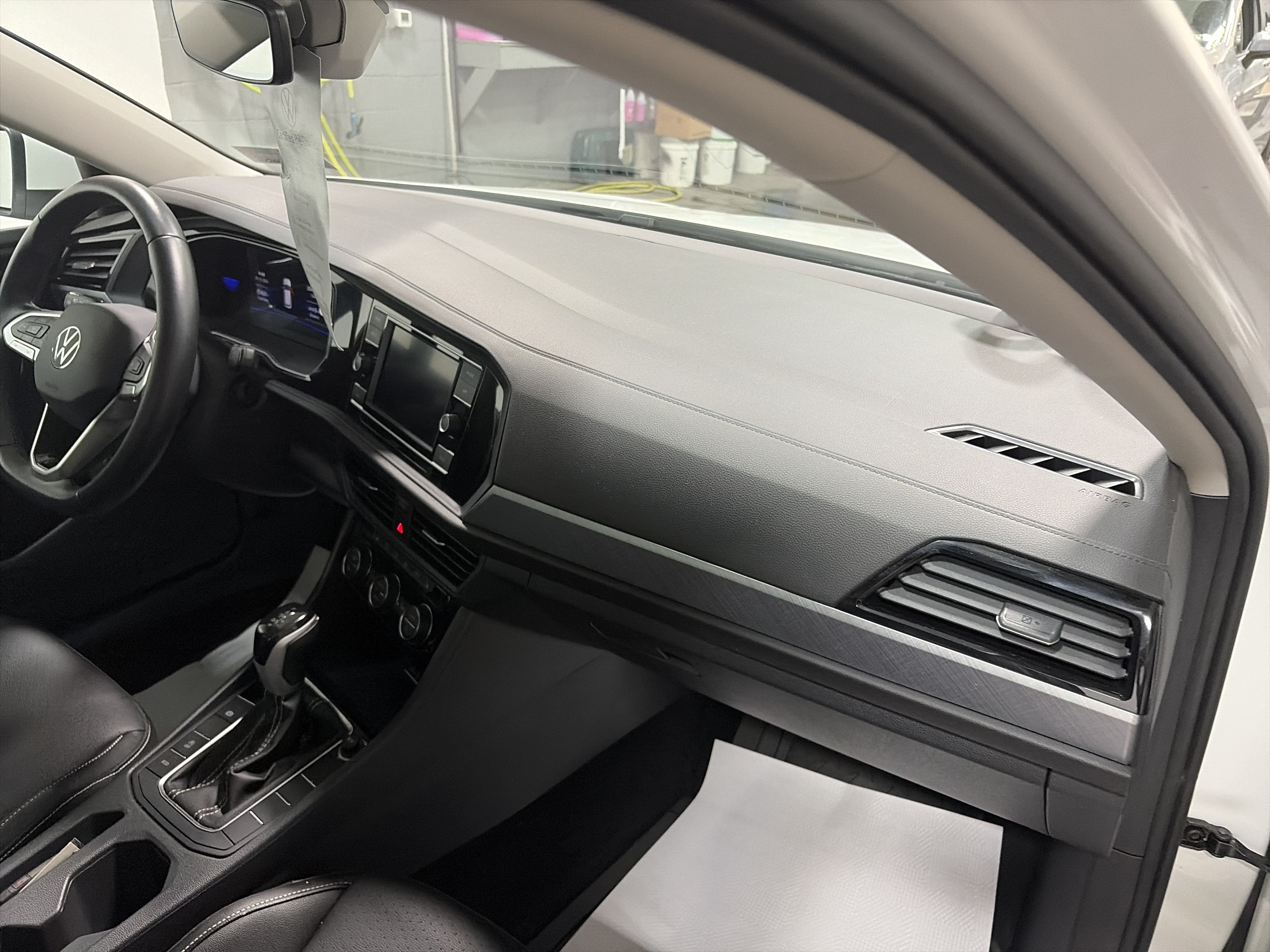 2023 Volkswagen Jetta SE