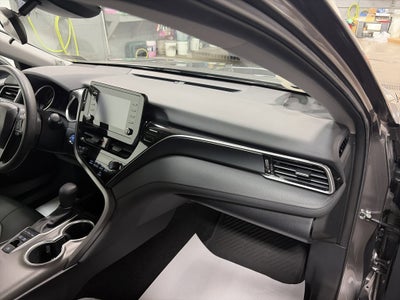 2023 Toyota Camry Hybrid LE