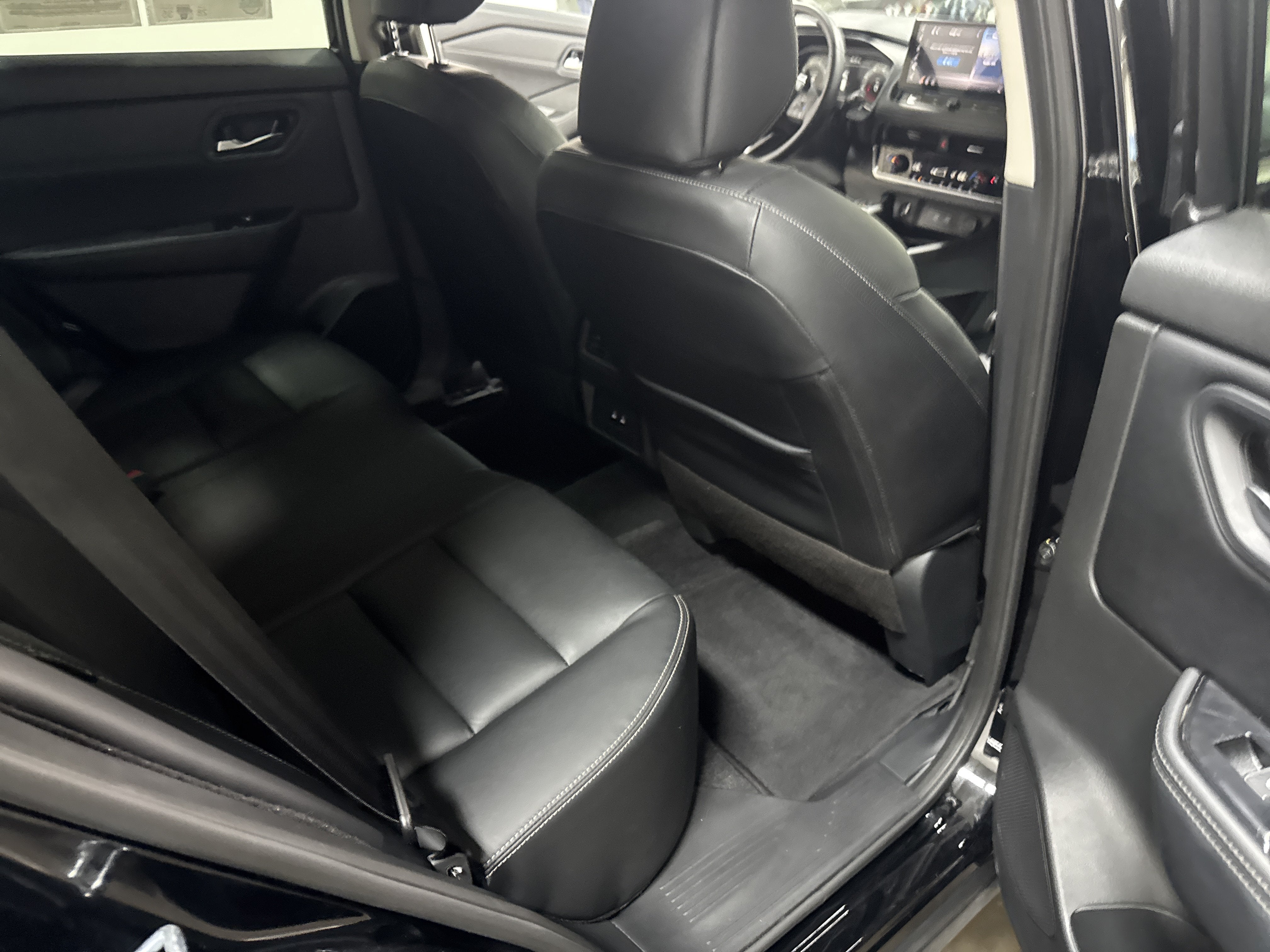 2026 Nissan Rogue SL
