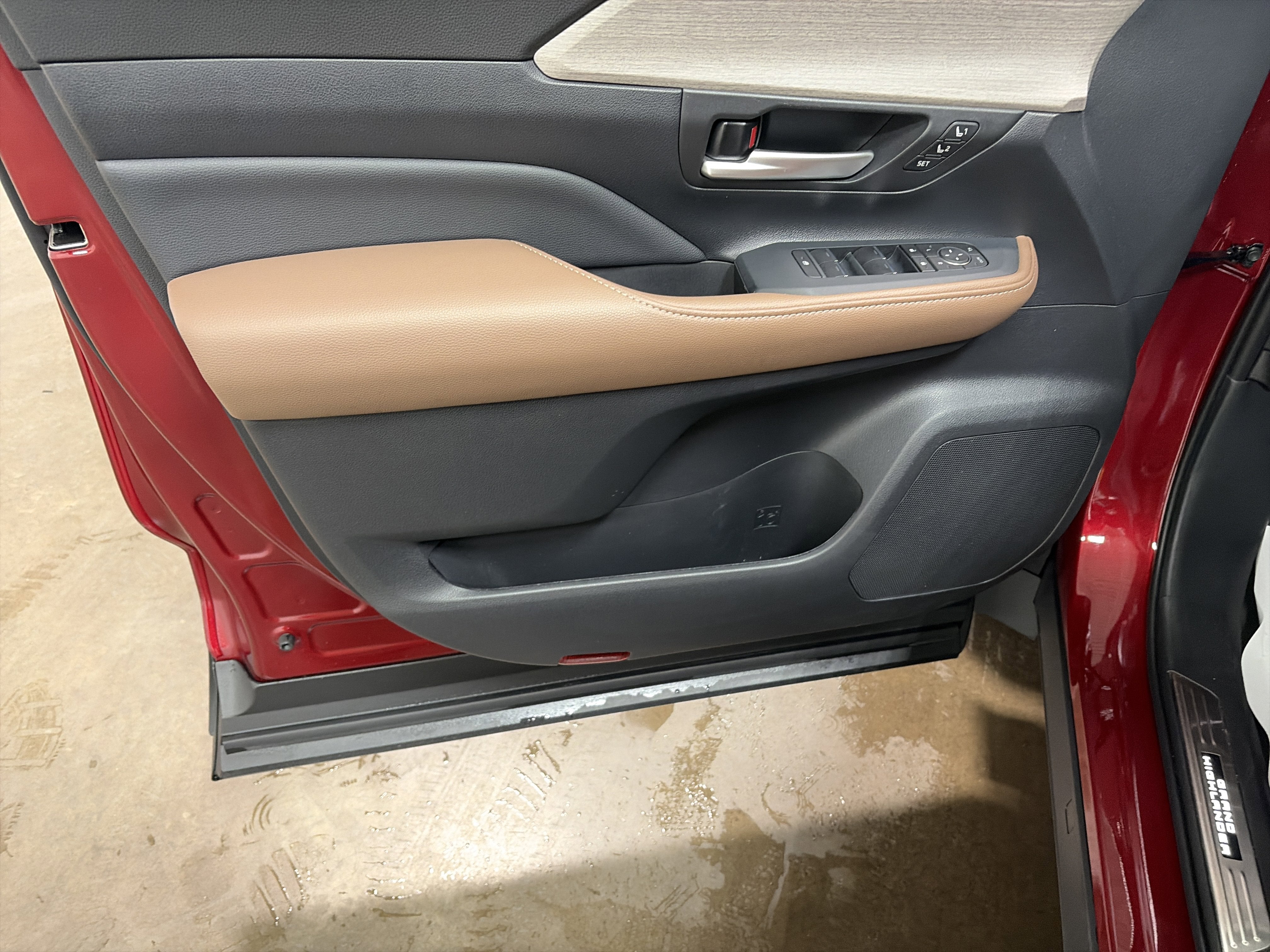 2025 Toyota Grand Highlander Platinum