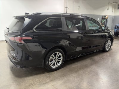2023 Toyota Sienna XSE