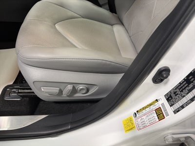2025 Toyota Highlander Hybrid Platinum