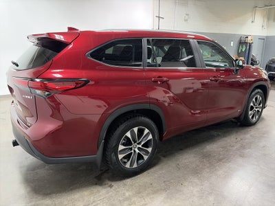 2023 Toyota Highlander Hybrid XLE