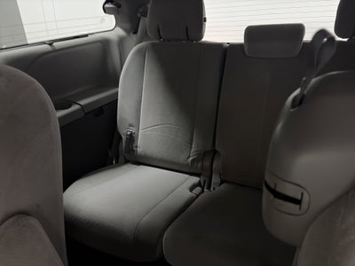 2017 Toyota Sienna LE
