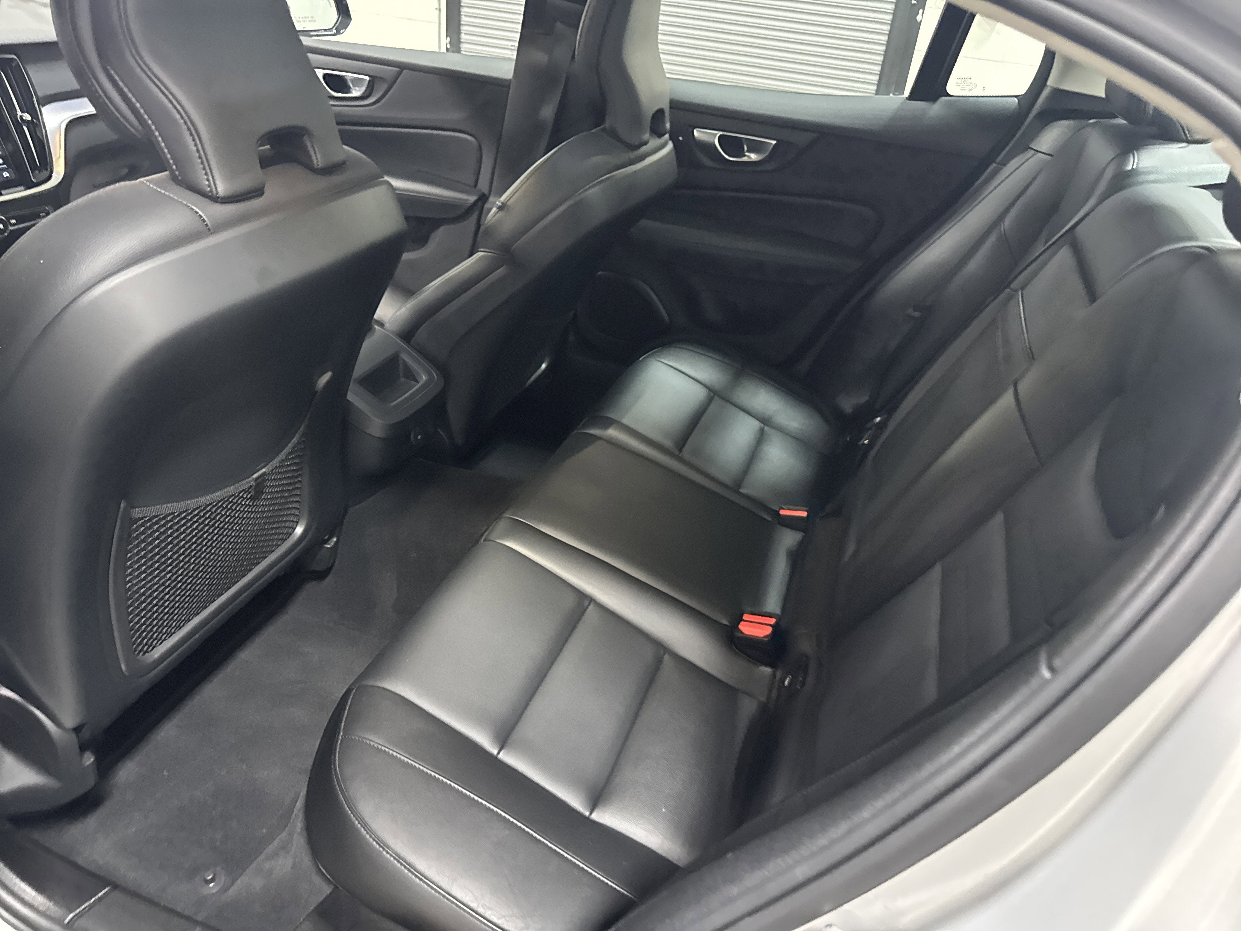 2024 Volvo S60 Core Dark Theme
