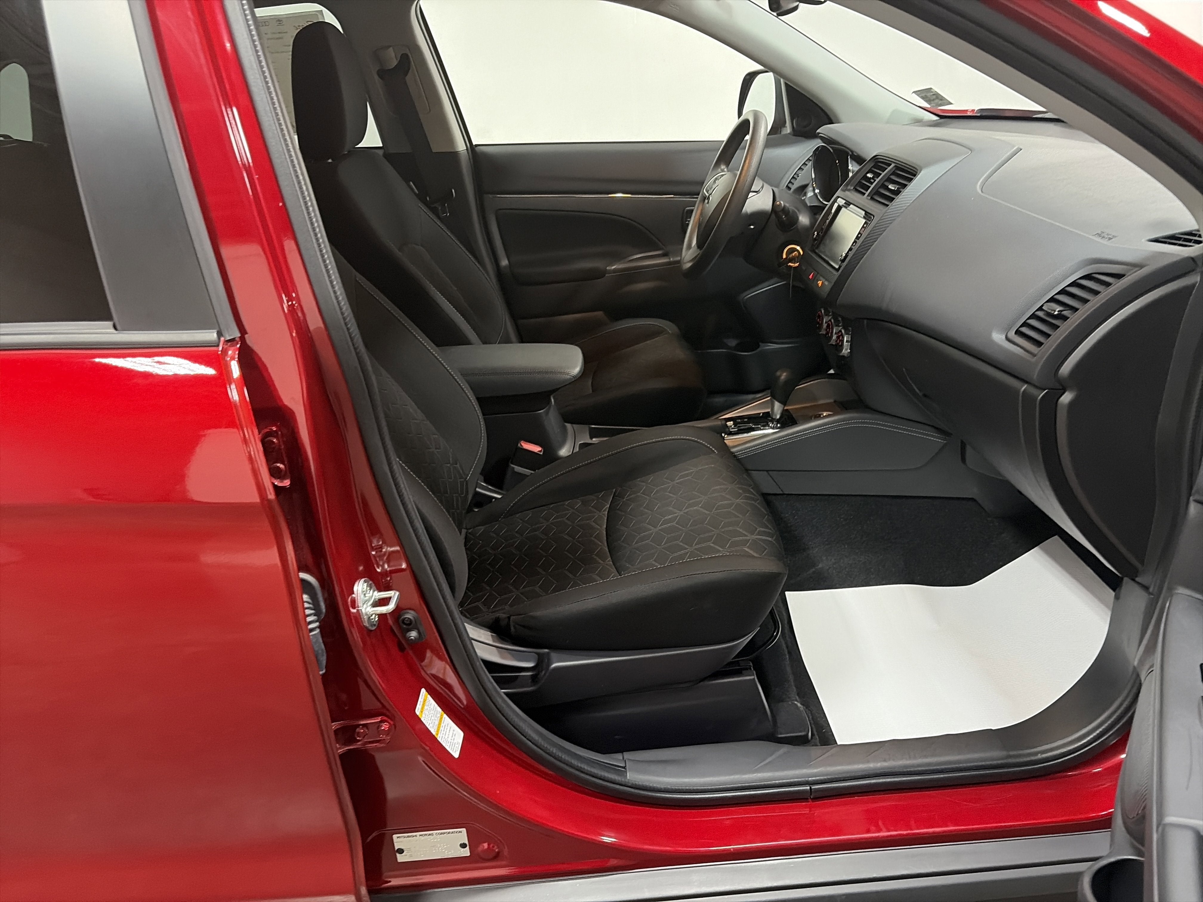 2025 Mitsubishi Outlander Sport 2.0 ES