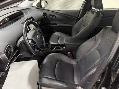 2022 Toyota Prius XLE