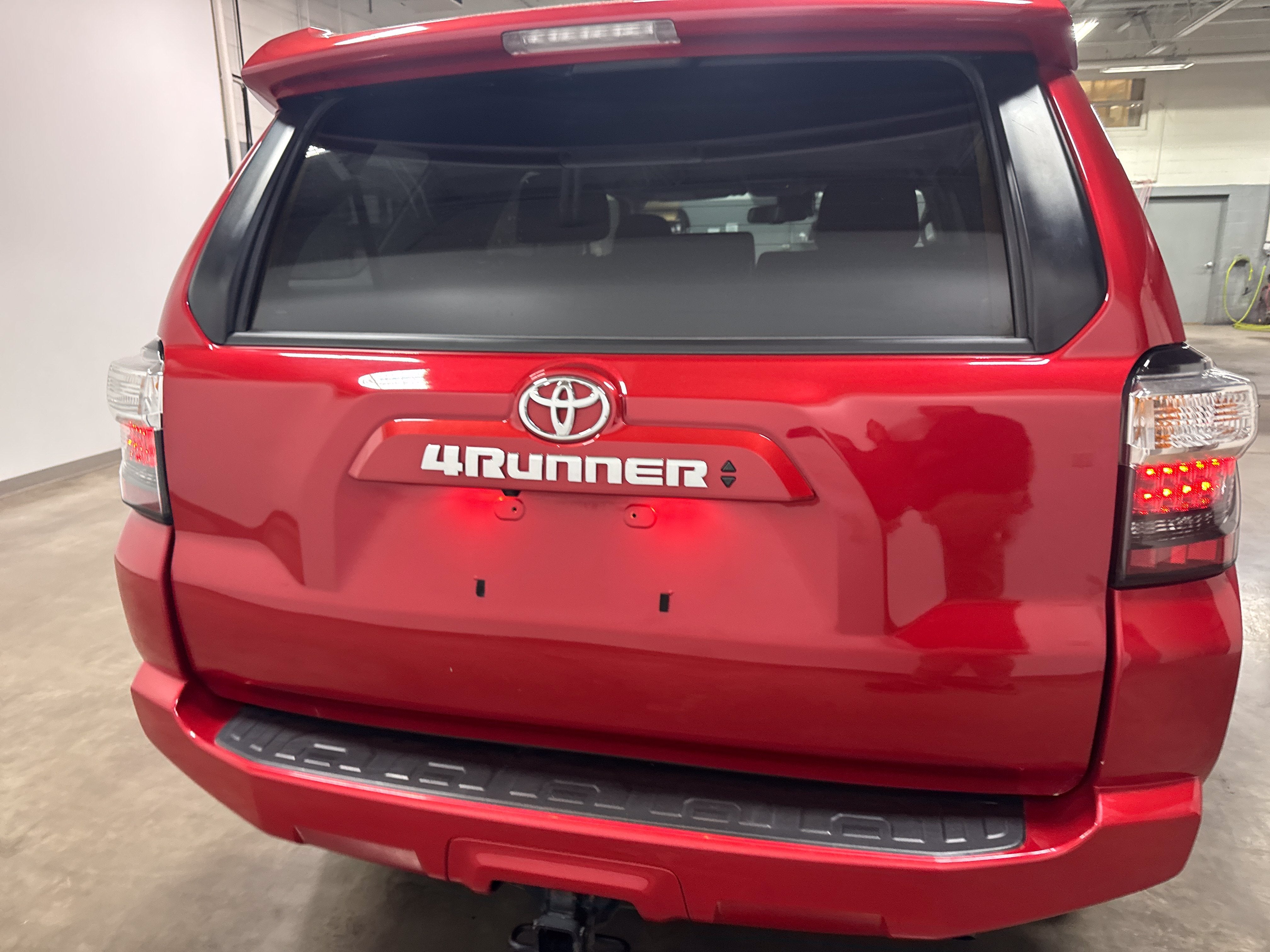 2024 Toyota 4Runner SR5
