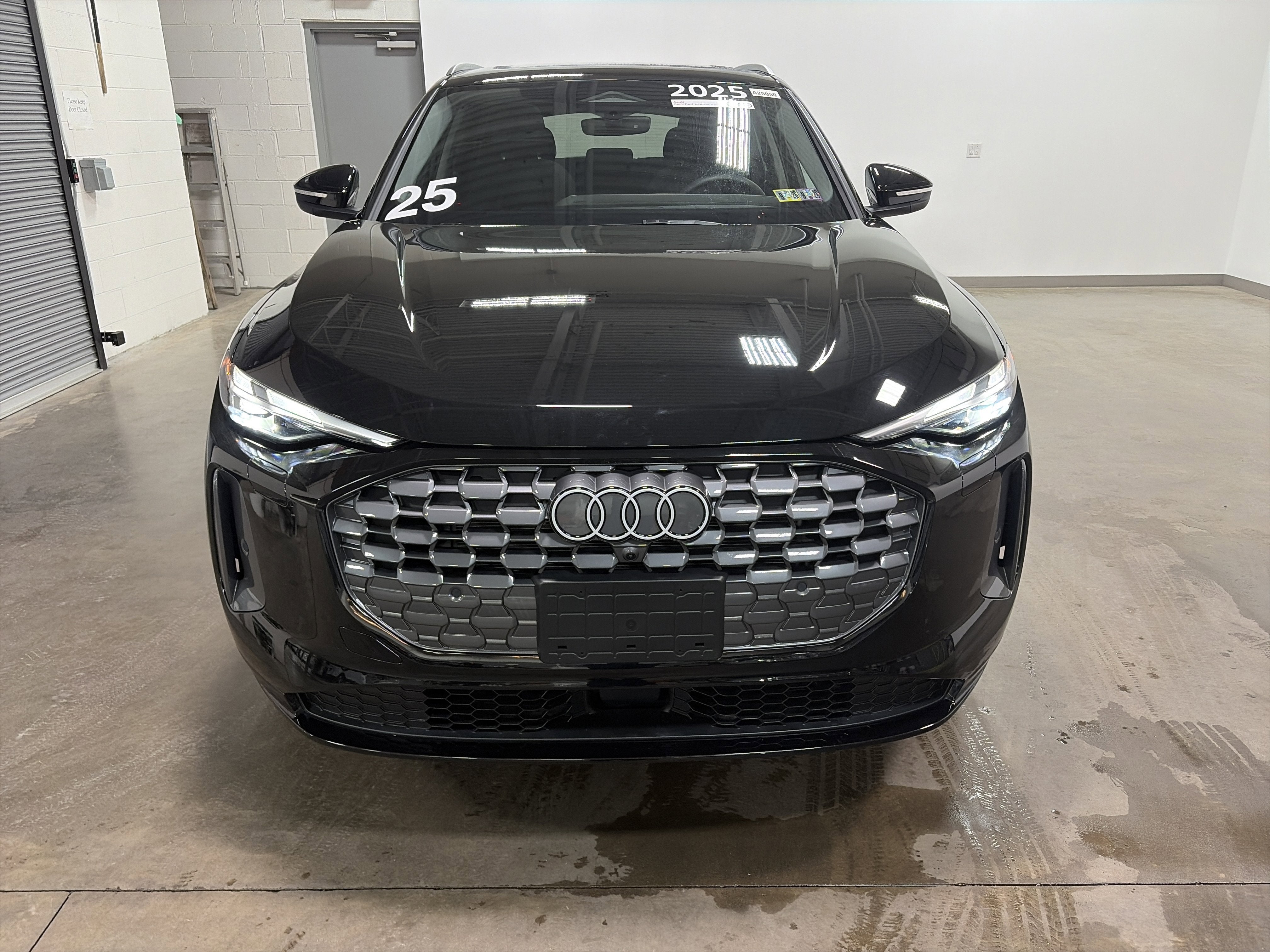 2025 Audi Q5 Premium