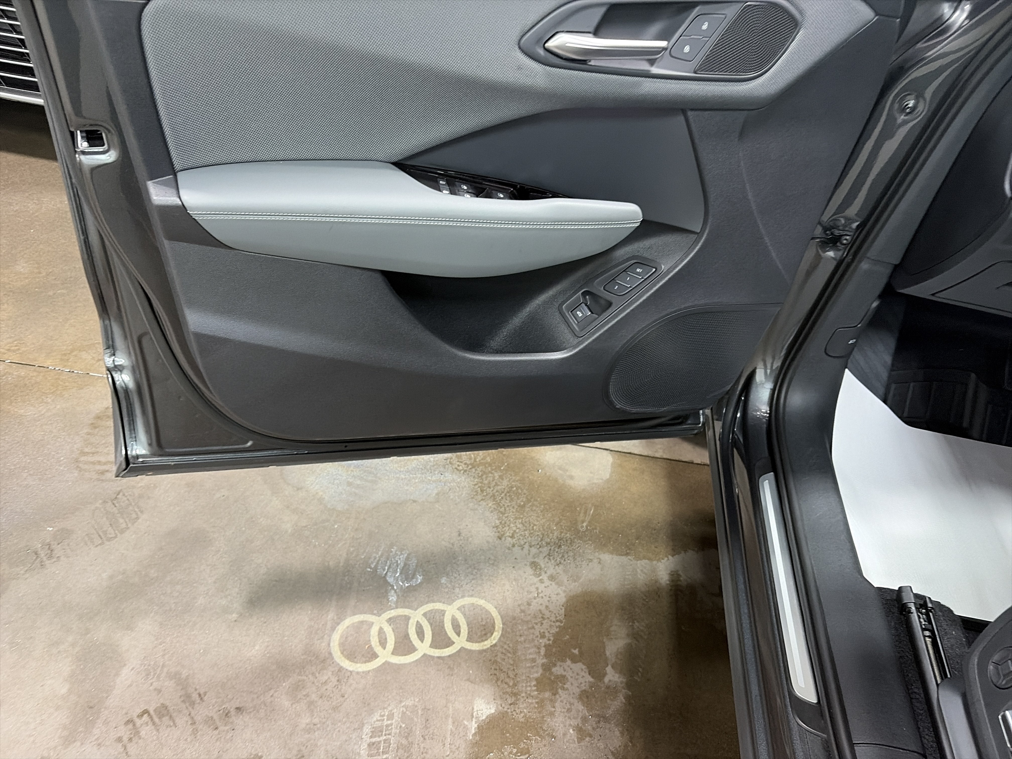 2026 Audi Q3 S line