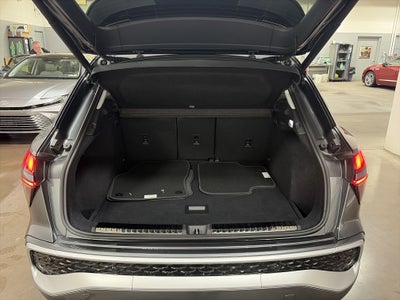 2026 Audi Q3 S line