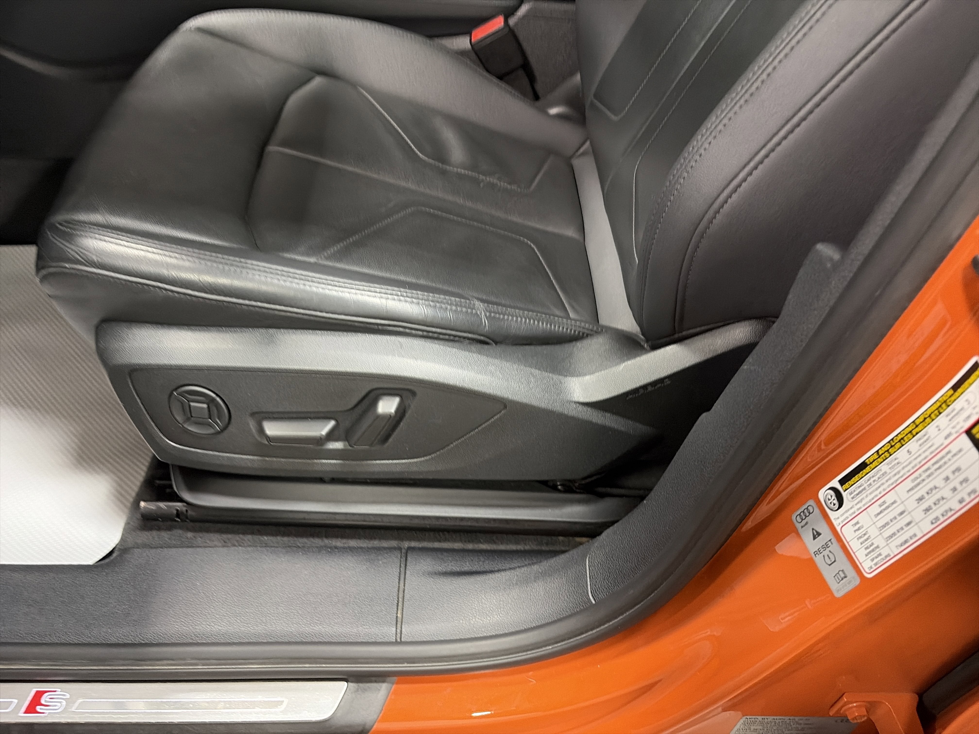 2023 Audi Q3 S line Premium