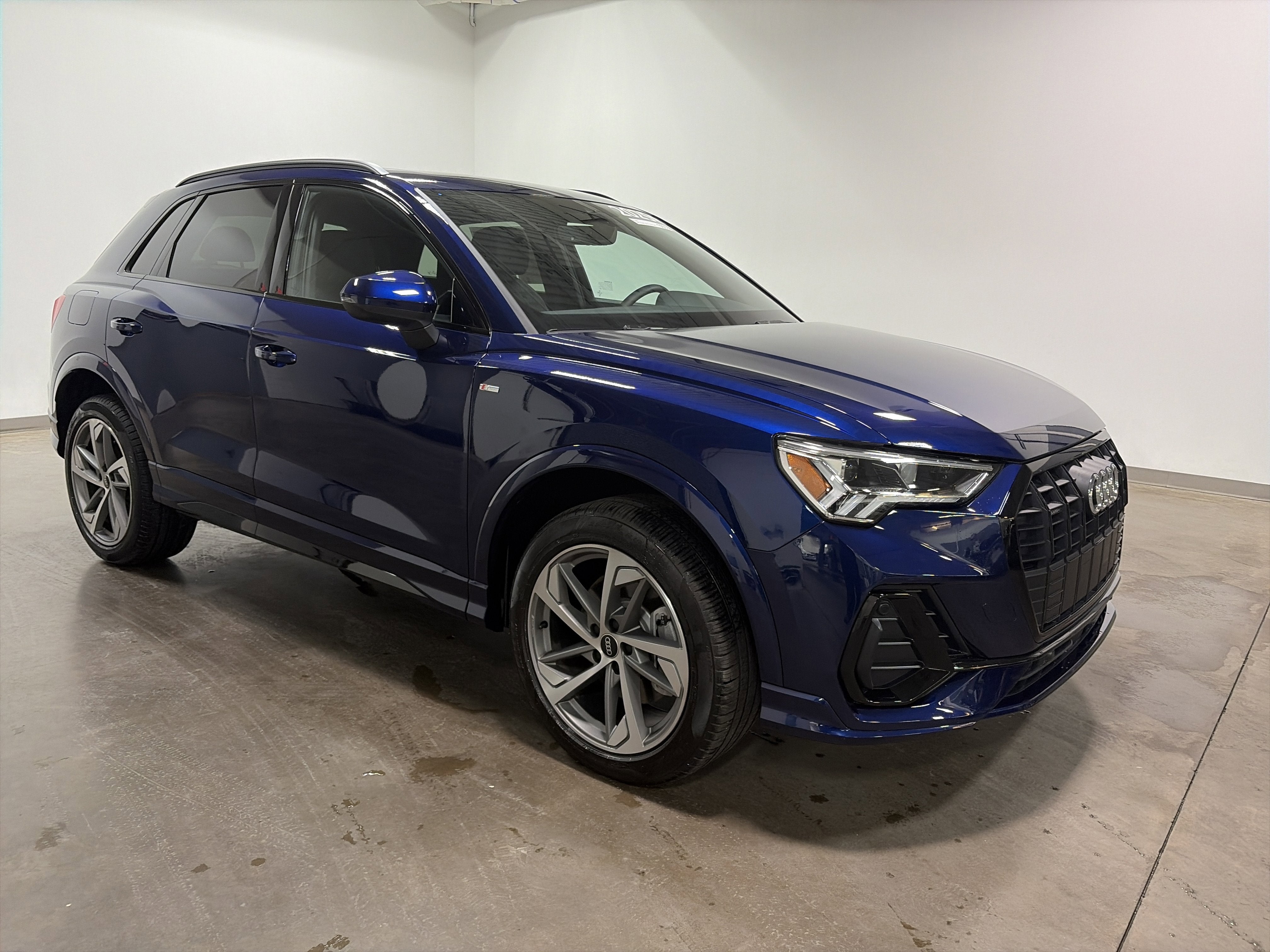 2025 Audi Q3 S line Premium