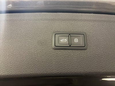 2022 Audi Q5 S line Premium Plus