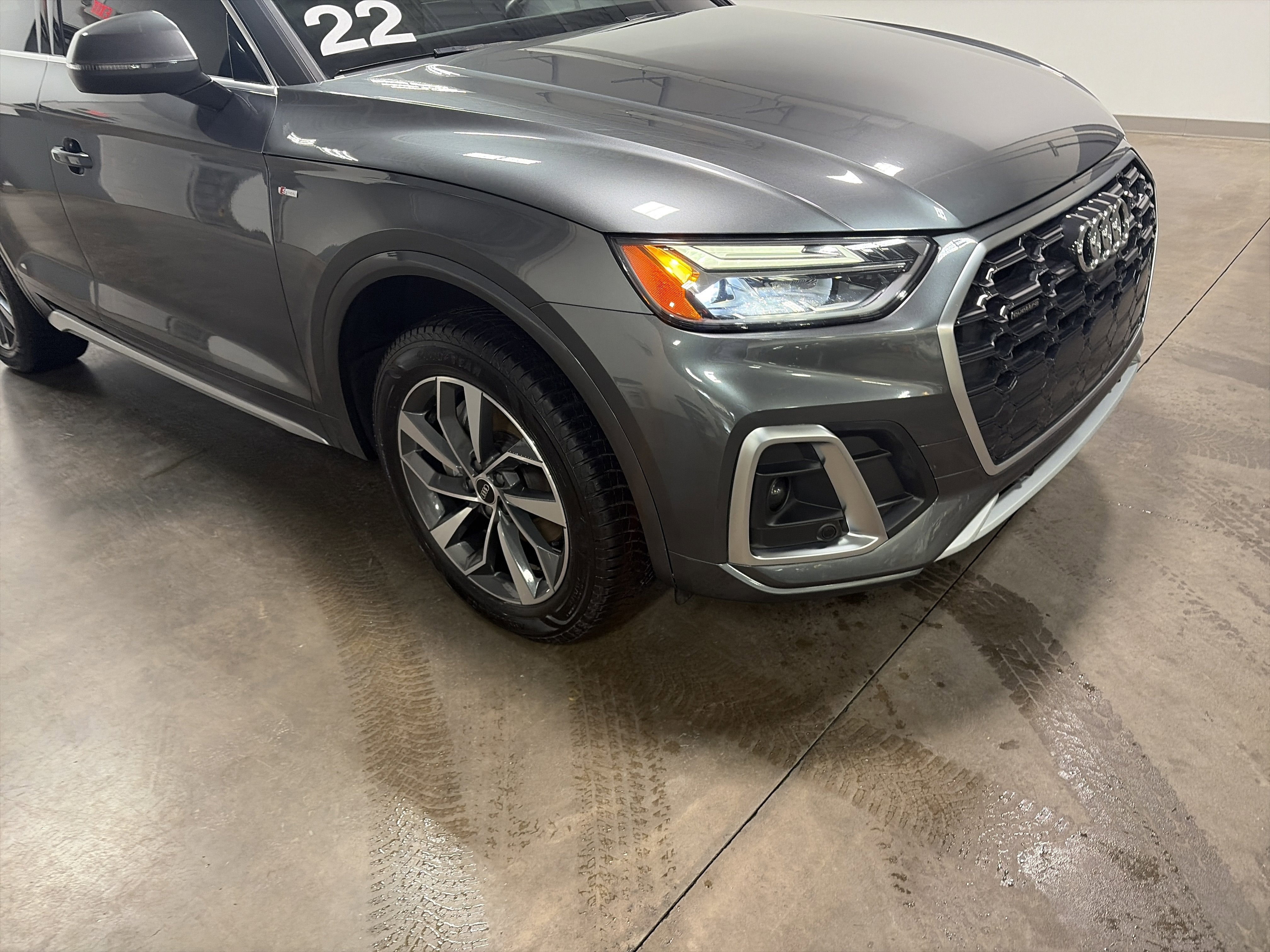 2022 Audi Q5 S line Premium Plus