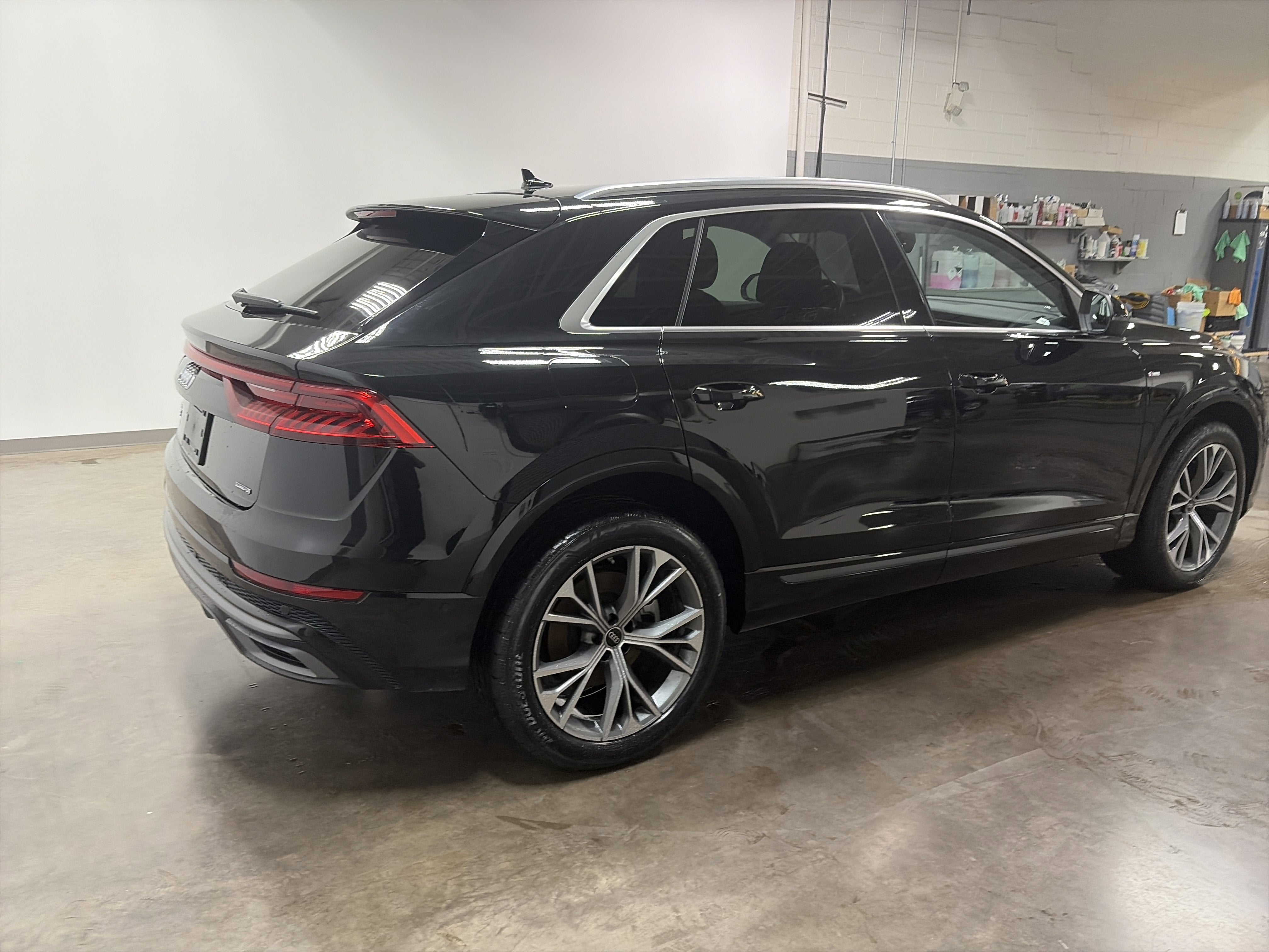 2023 Audi Q8 Premium Plus