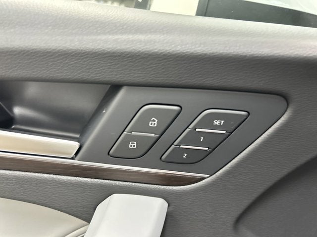 2024 Audi Q5 S line Prestige