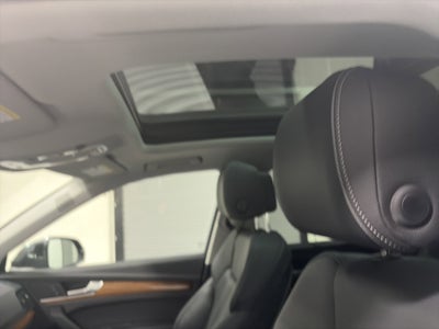 2023 Audi Q5 S line Prestige