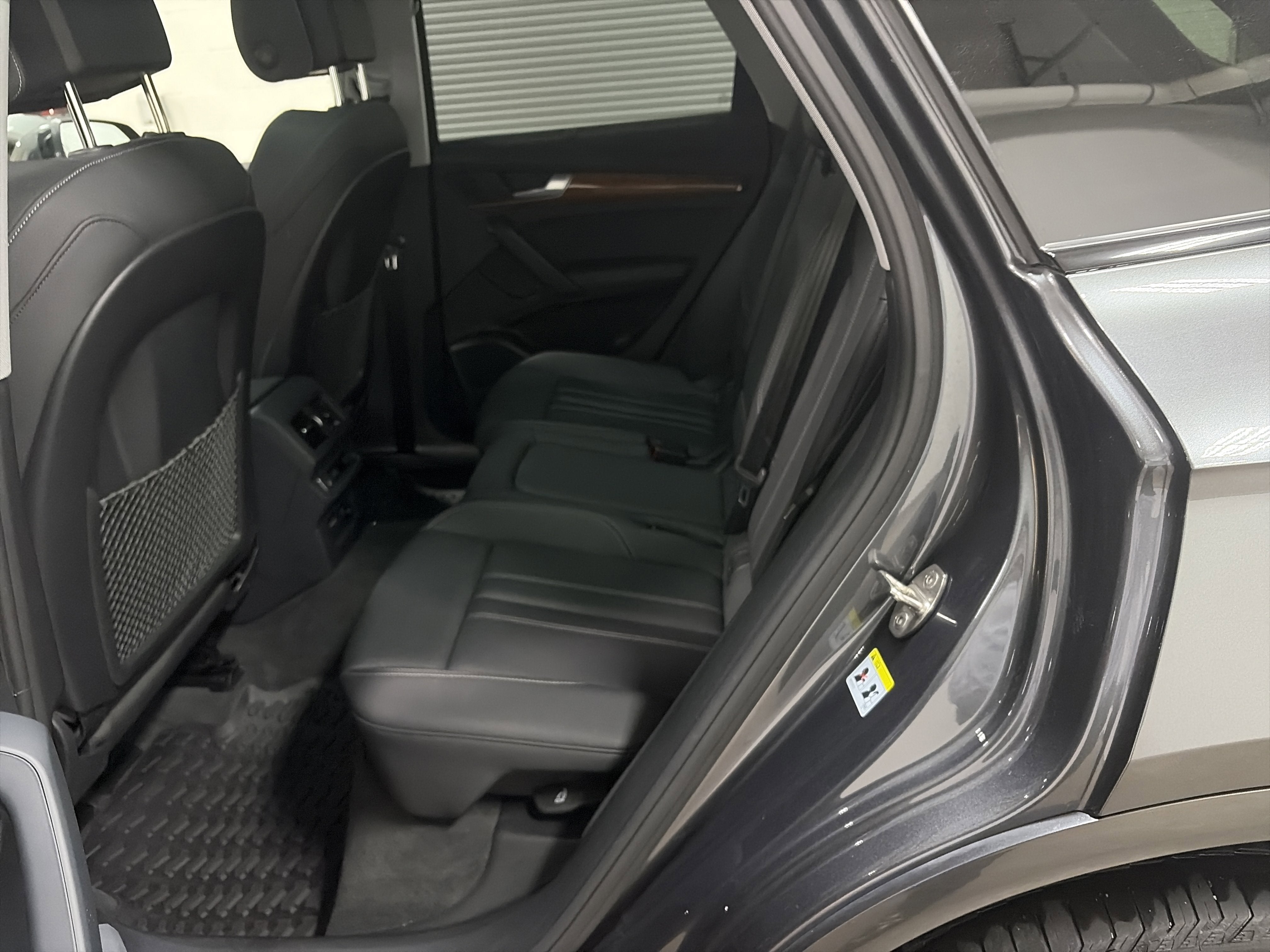 2023 Audi Q5 S line Prestige