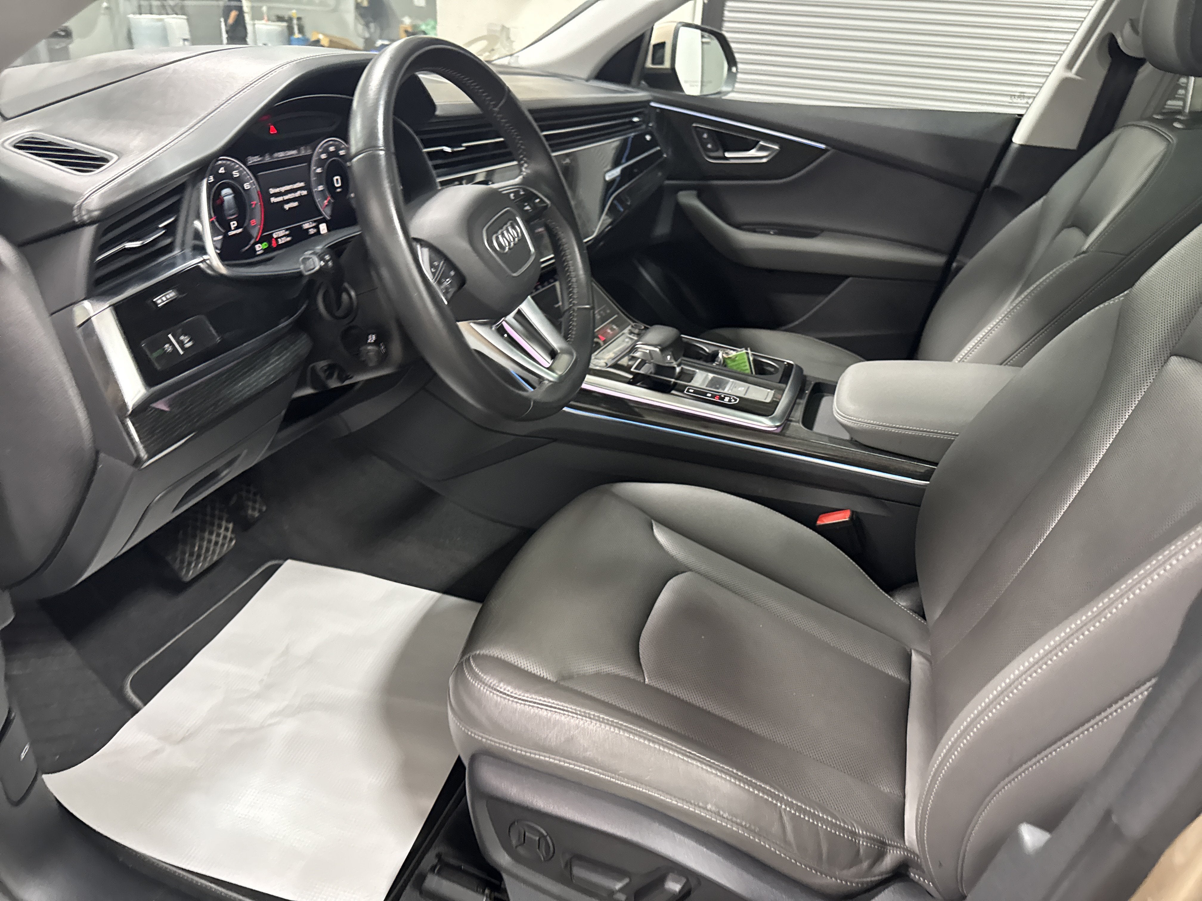 2019 Audi Q8 Prestige