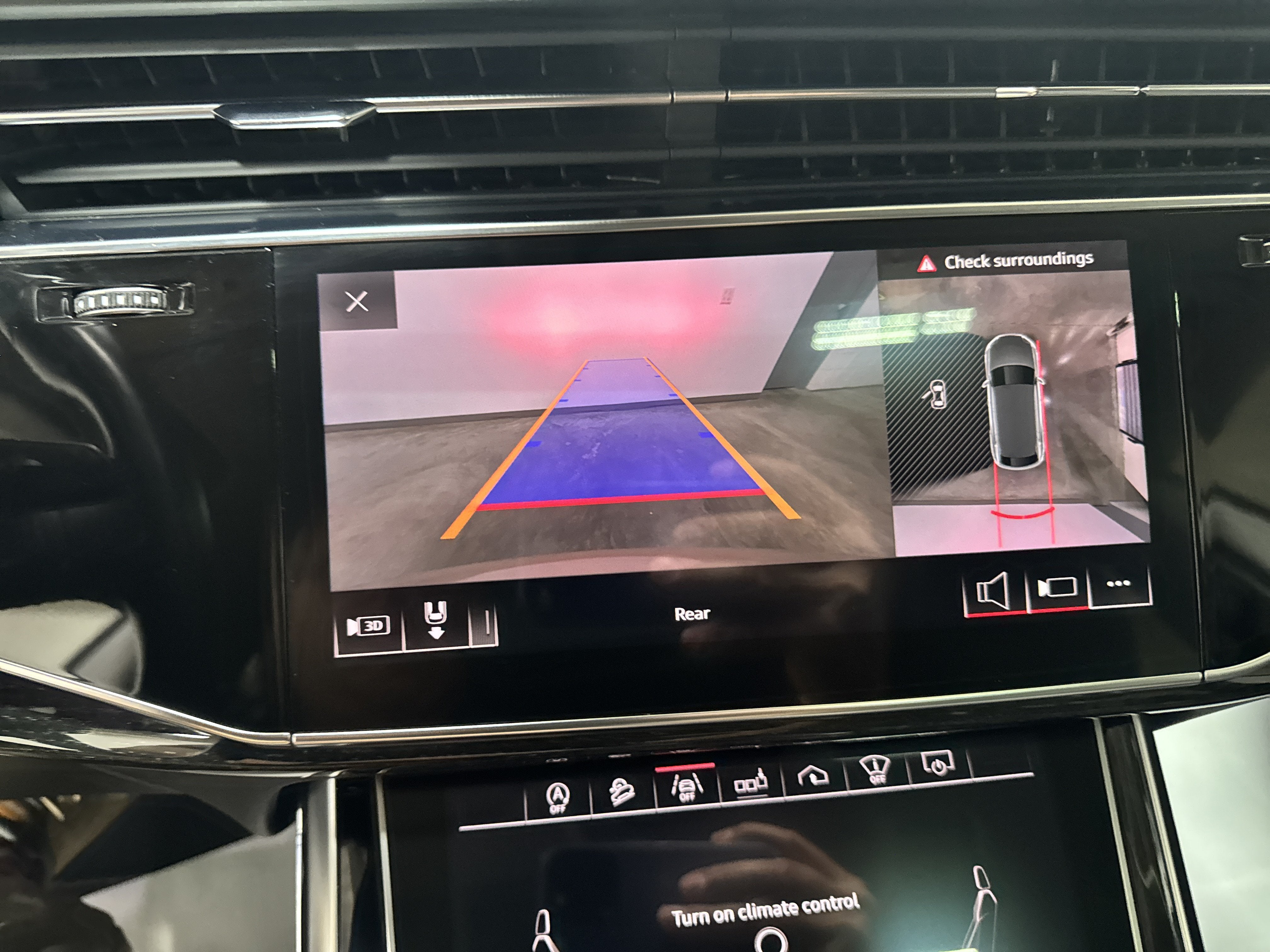 2019 Audi Q8 Prestige