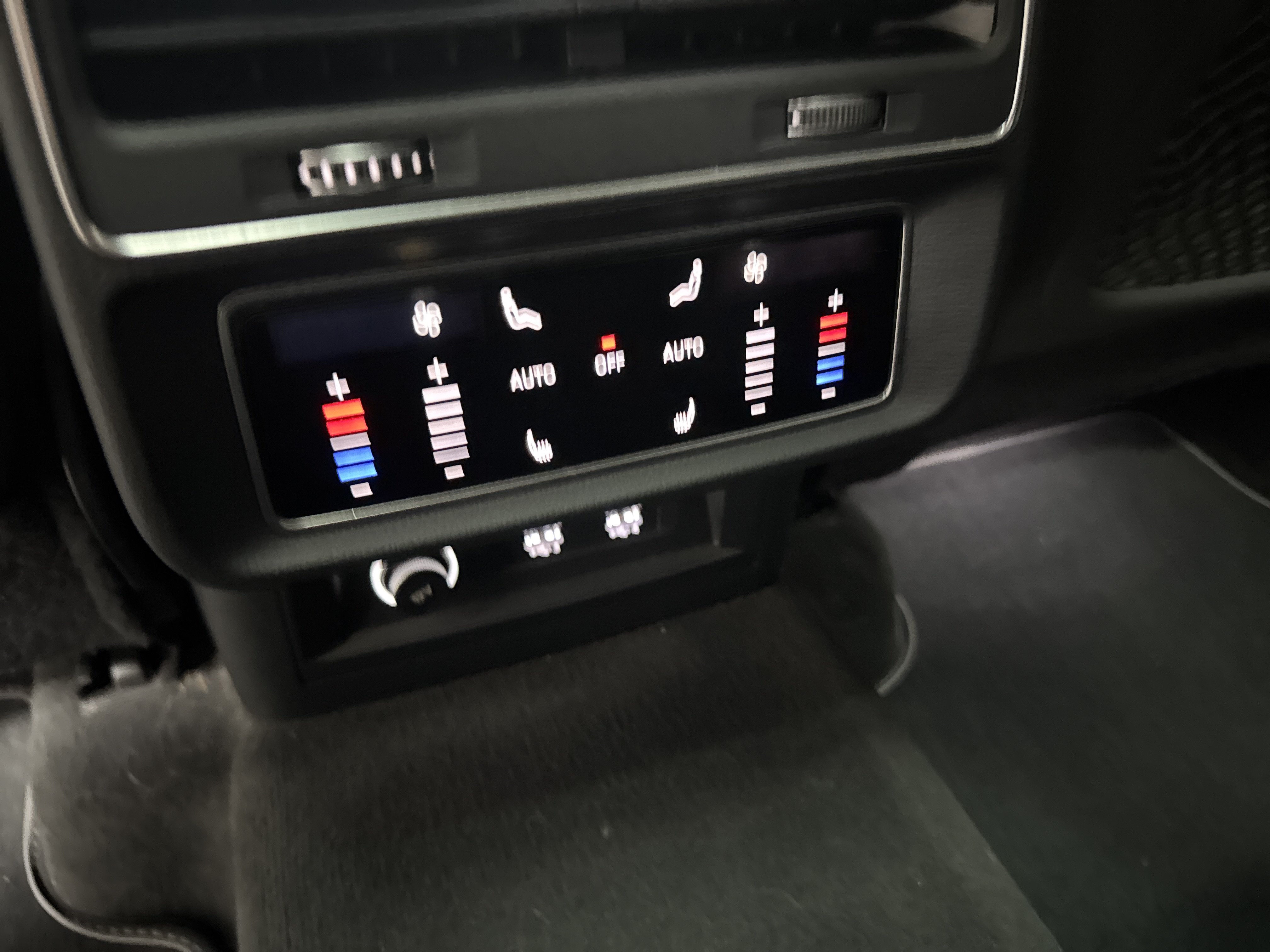 2019 Audi Q8 Prestige