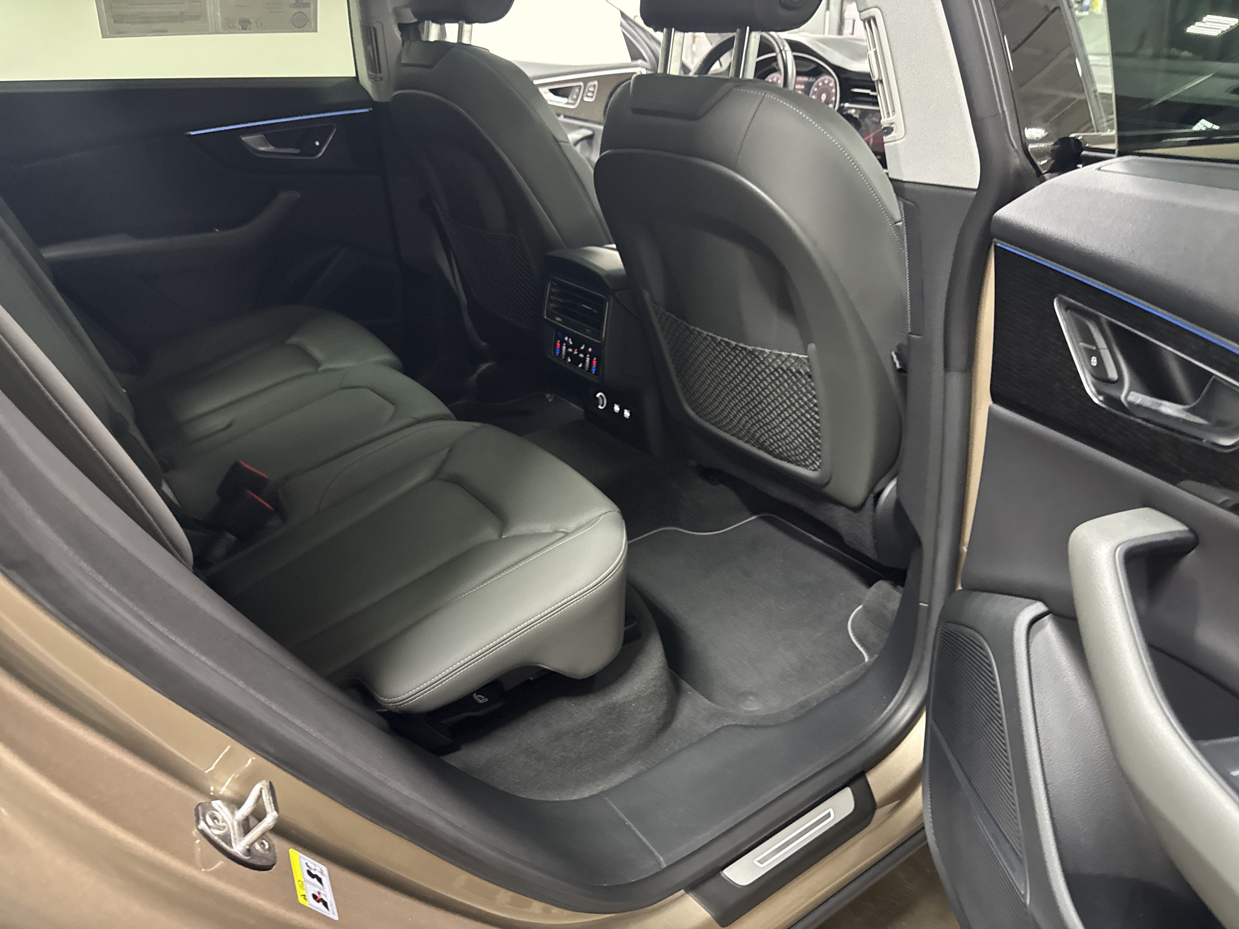 2019 Audi Q8 Prestige