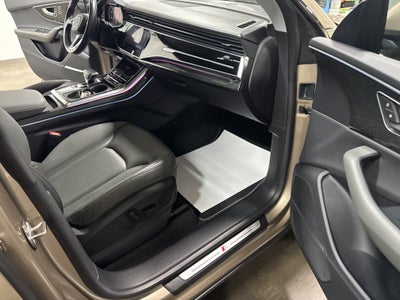 2019 Audi Q8 Prestige