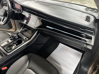 2019 Audi Q8 Prestige