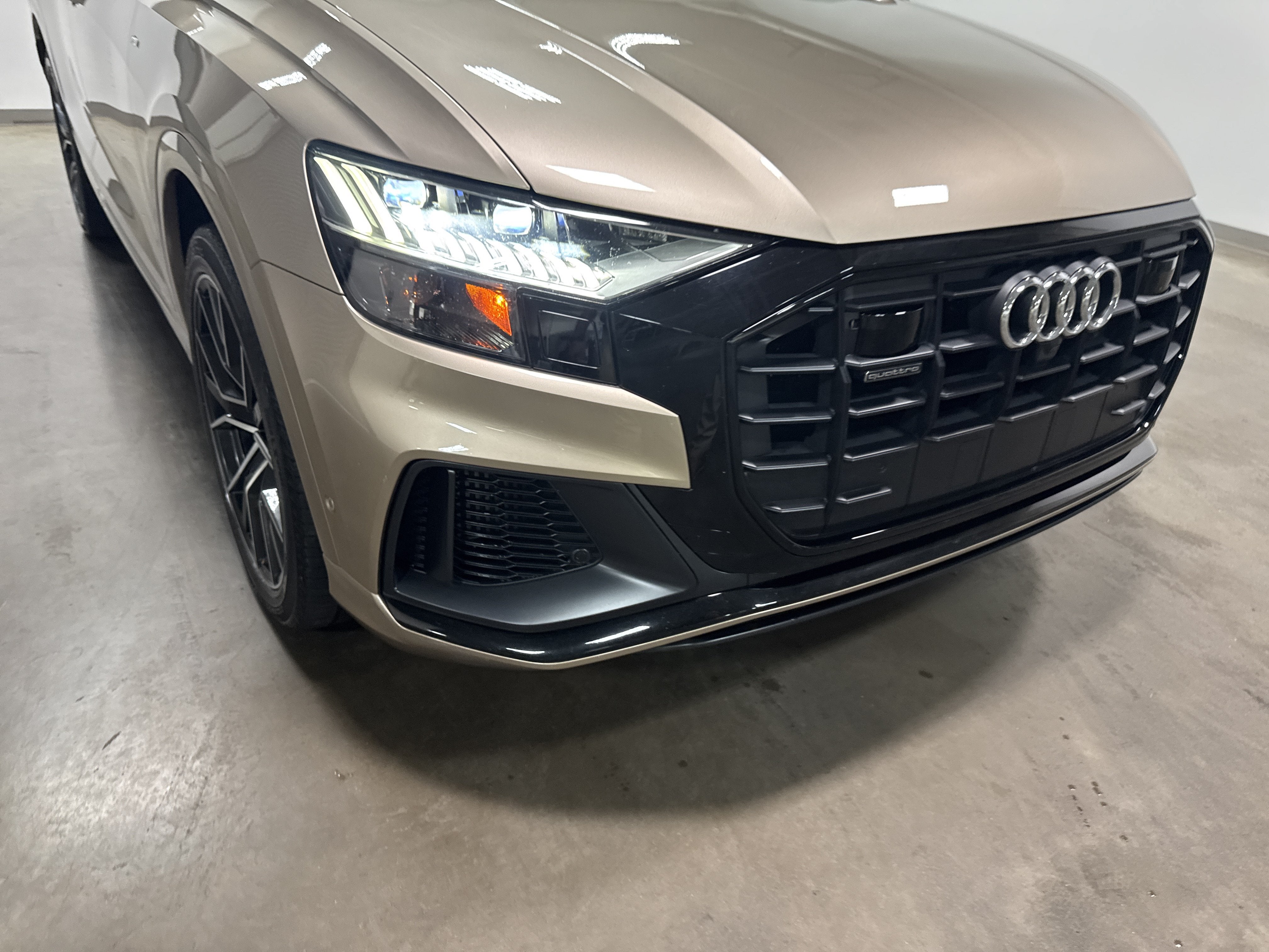 2019 Audi Q8 Prestige