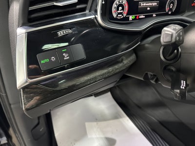 2023 Audi Q7 Premium Plus