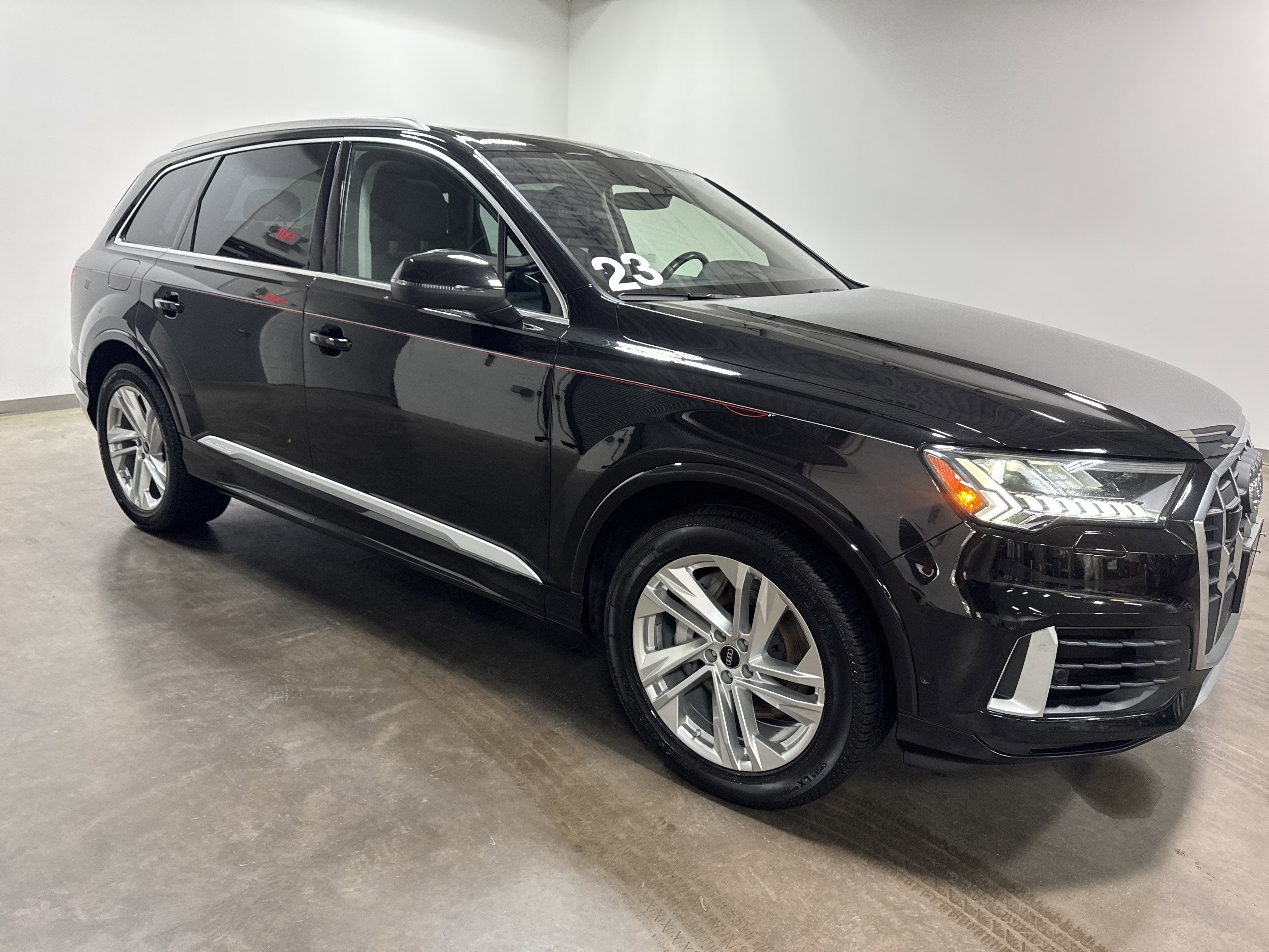 2023 Audi Q7 Premium Plus