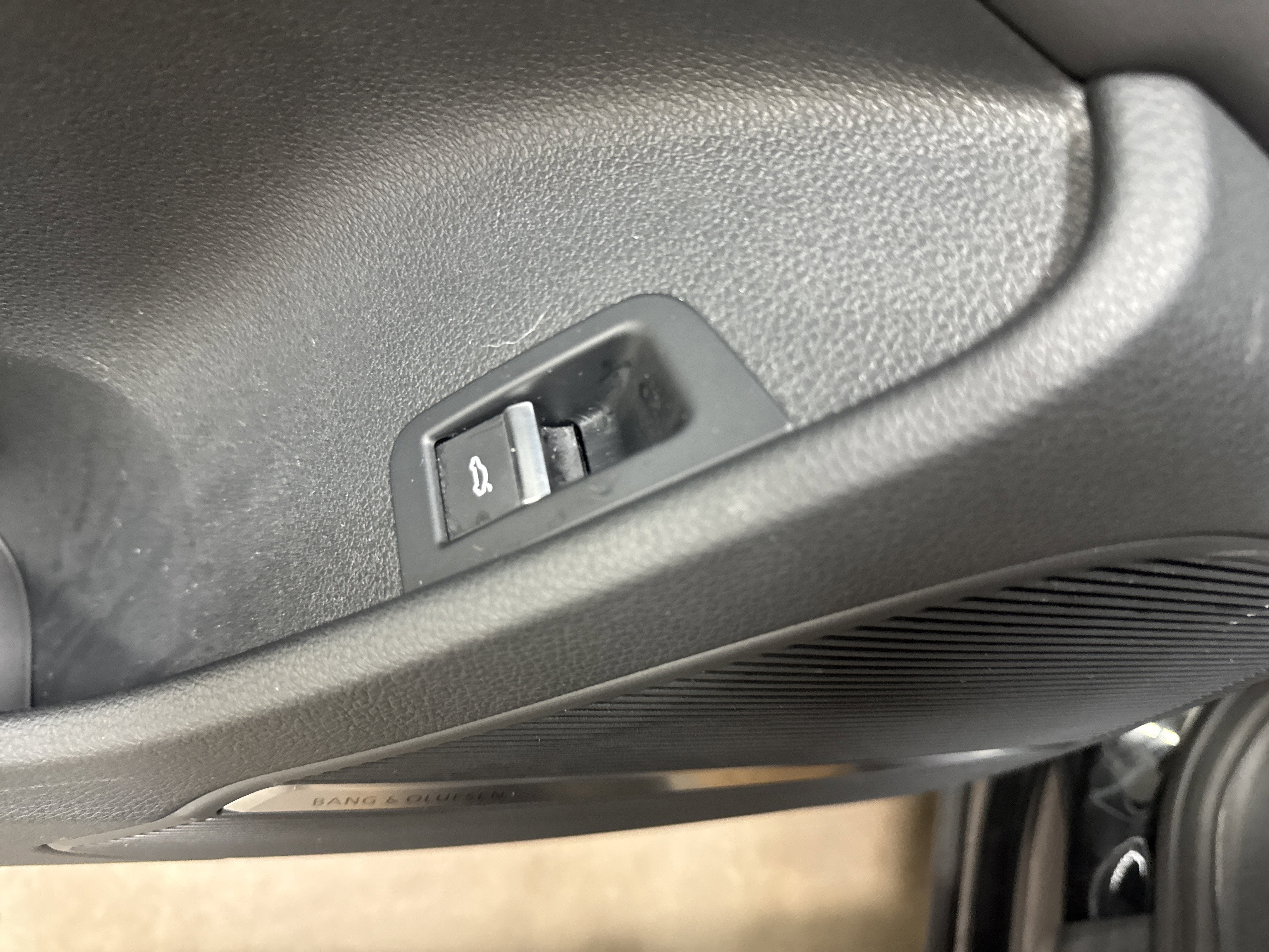 2023 Audi Q7 Premium Plus