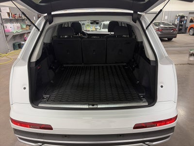 2023 Audi Q7 Premium Plus