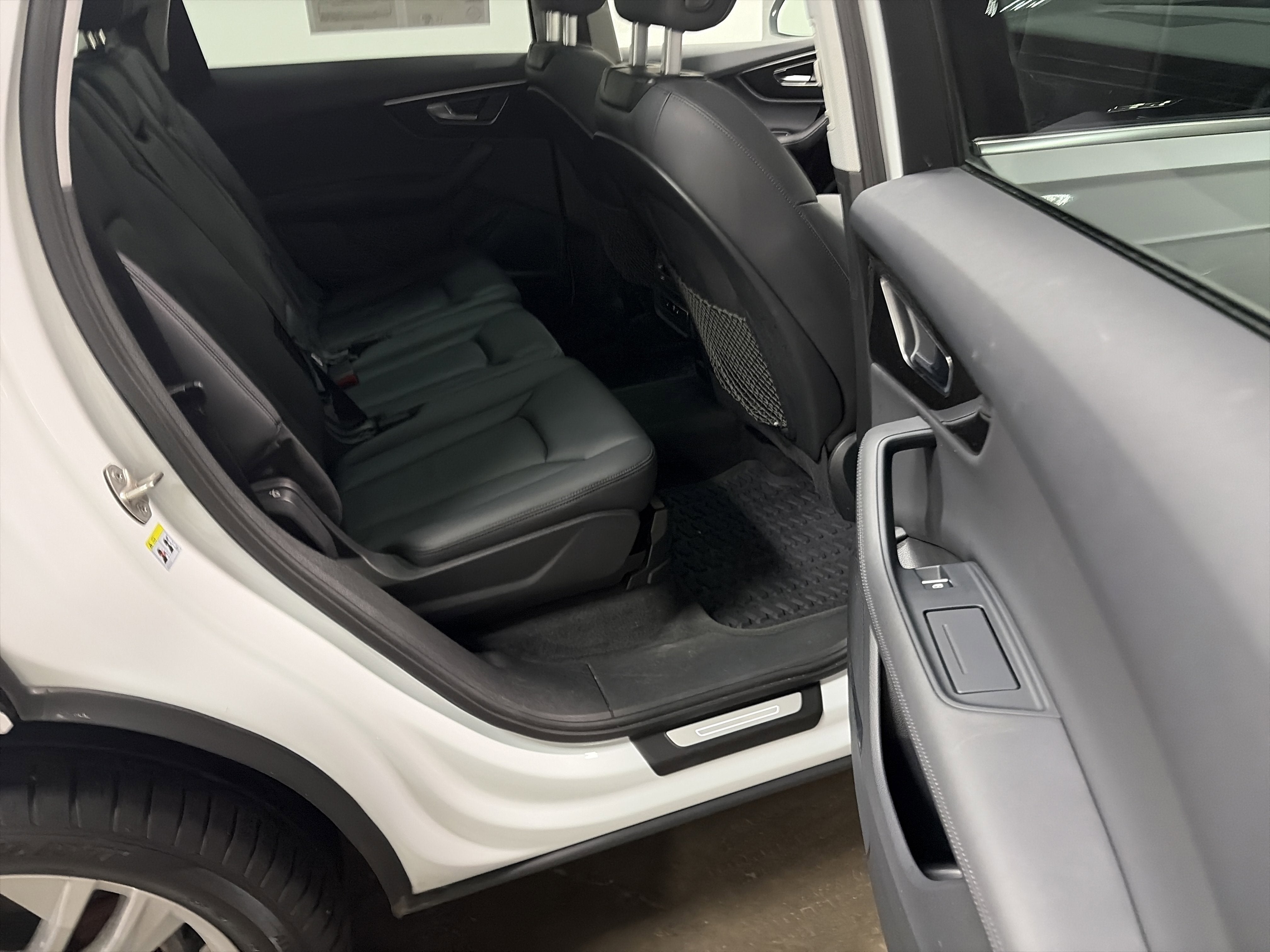 2023 Audi Q7 Premium Plus